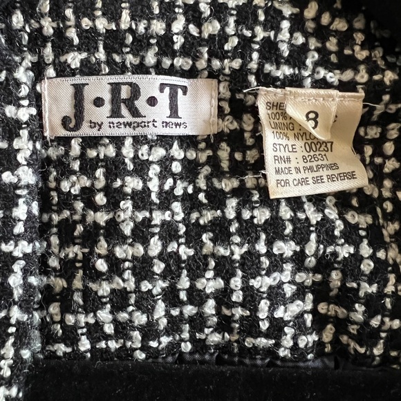 JRT By Newport News | Black & White Tweed Jacket - Picture 5 of 6
